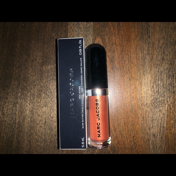NEW - MARC JACOBS Glam Glitter Liquid Eyeshadow - Picture 4 of 4